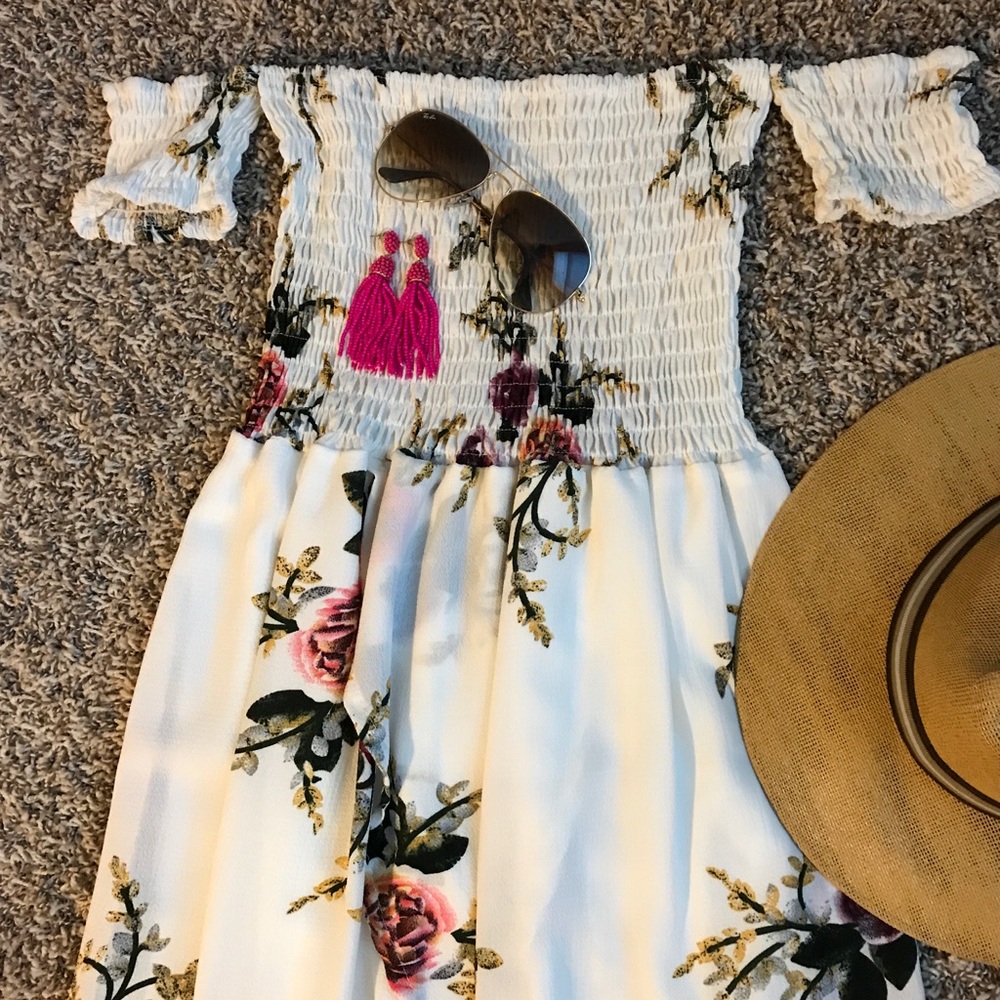 WHITE FLORAL OTS HIGH-LOW DRESS 🌺